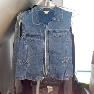 Women denim vest